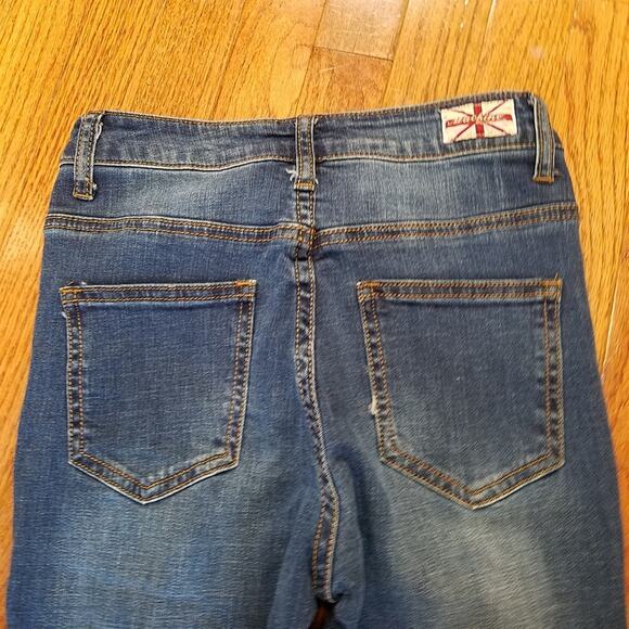 Machine Rose High Rise Distress Embroidered Skinny Stretch Jeans Size 26 - Picture 5 of 7